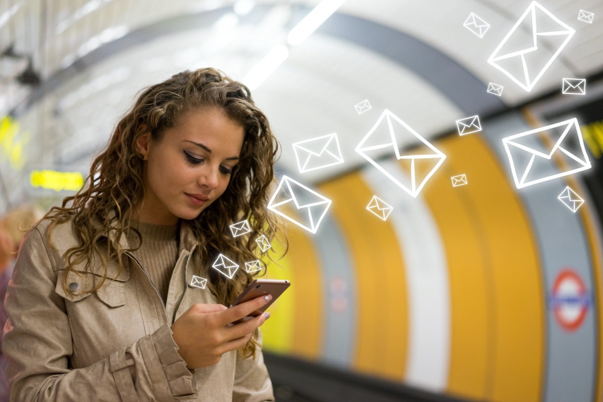 Découvrez les 5 outils incontournables pour récupérer les emails de vos prospects B2B !